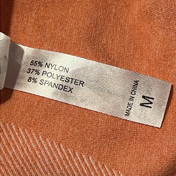 Kimberly  Cropped Sweater Pink - Picture 6 of 6